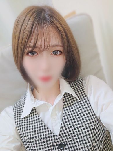 佐倉なぎ（新人研修対象！）