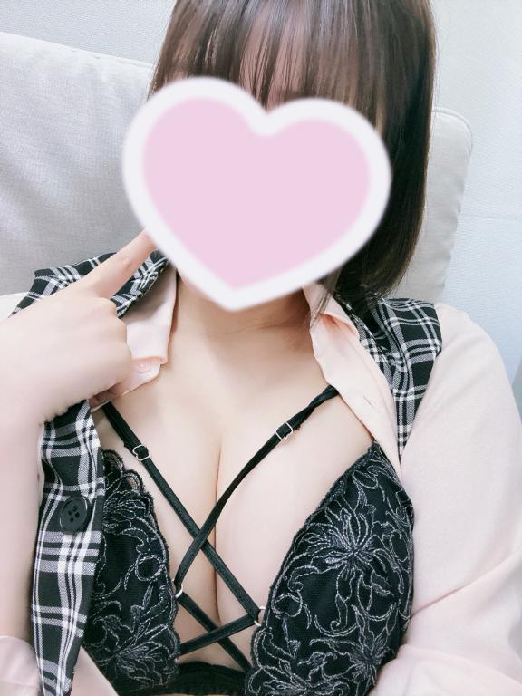 鈴木もえ（新人研修対象！）
